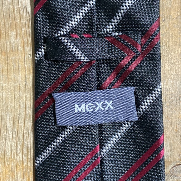 MEXX Tie - Picture 3 of 3